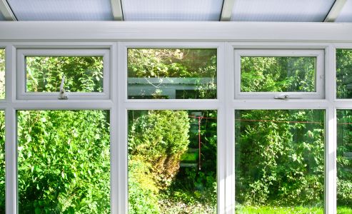 What are hopper windows and where should you use them